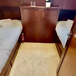 Tekne Stunning Motor Yacht In Corfu *