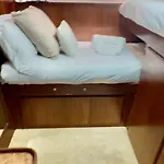 Stunning Motor Yacht In Corfu 보트호텔 고우비아